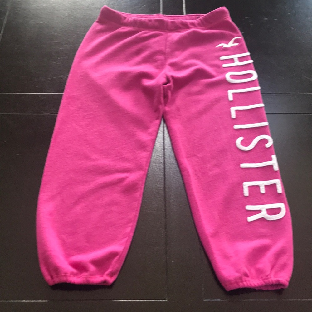 Cropped Hollister Sweatpants